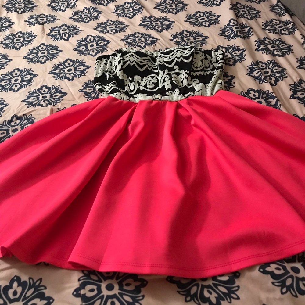 Brand new Windsor strapless dress